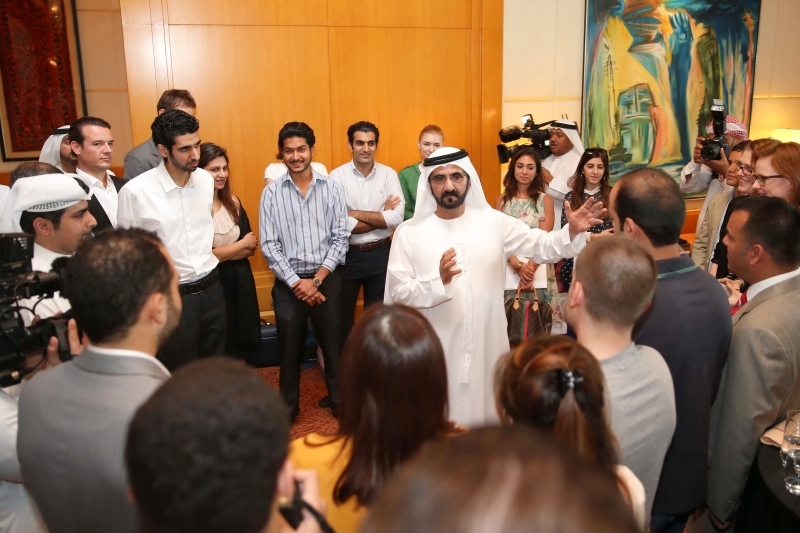 الإمـارات تُطلق نظـام الإقامـــة الـدائمة والبطاقة الذهبية للوافدين