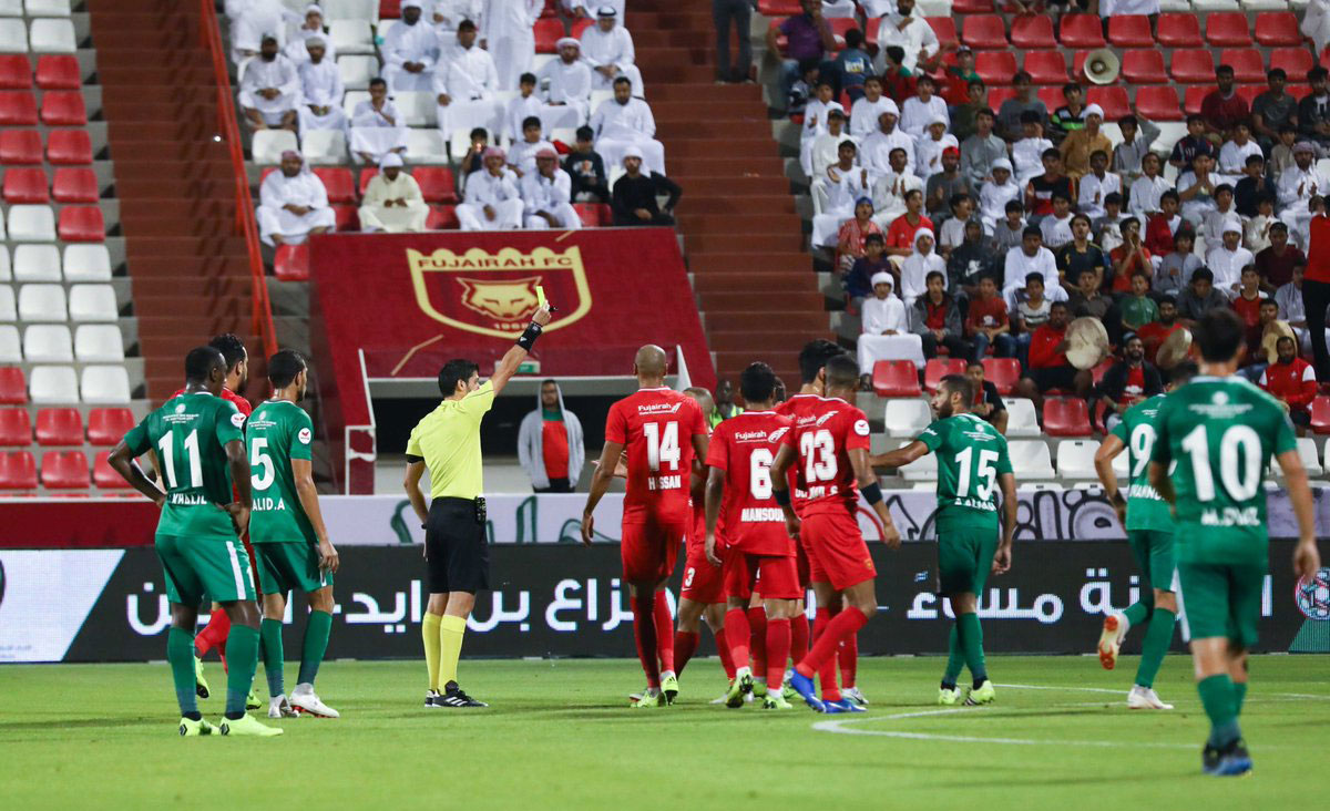 الفجيرة يفوز بأغلى 3 نقاط ويبقى في دوري الخليج العربي