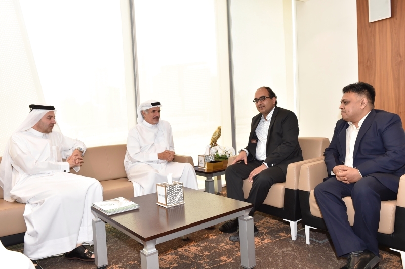 «دبي الرياضي» يبحث الاستعدادات لليوم العالمي لليوغا