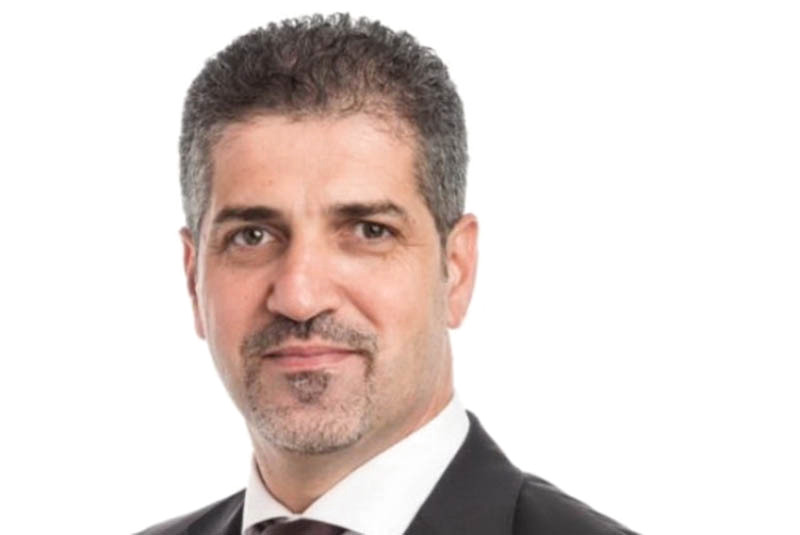"أمجد نصر"