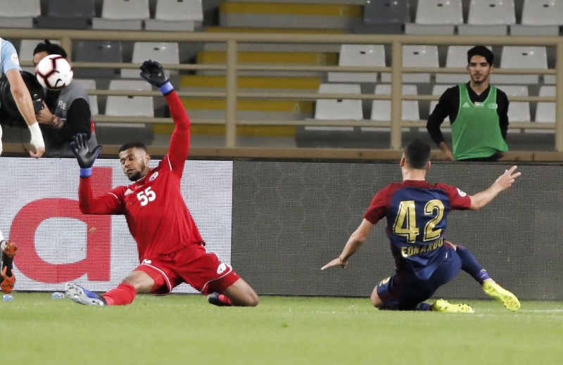 "من مباراة الوحدة وبني ياس في دوري الخليج العربي | البيان"