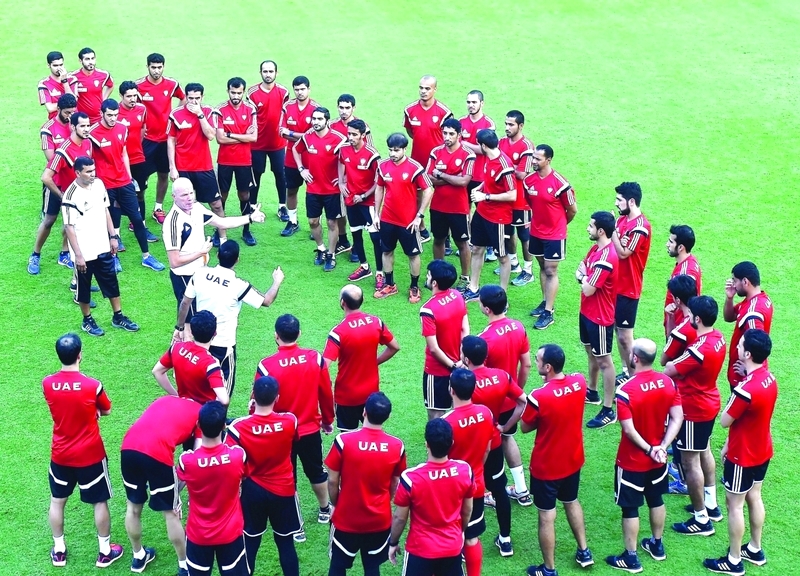 انطلاق التدريبات المحلية لقضاة الملاعب