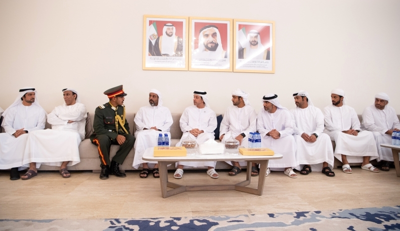 "سموه خلال تقديمه واجب العزاء"