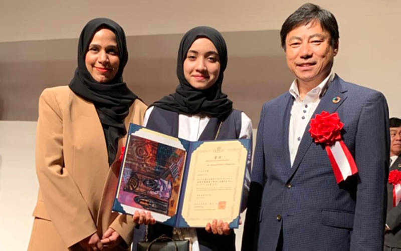 طفلة إماراتية الأولى بمسابقة عالمية للرسم في اليابان