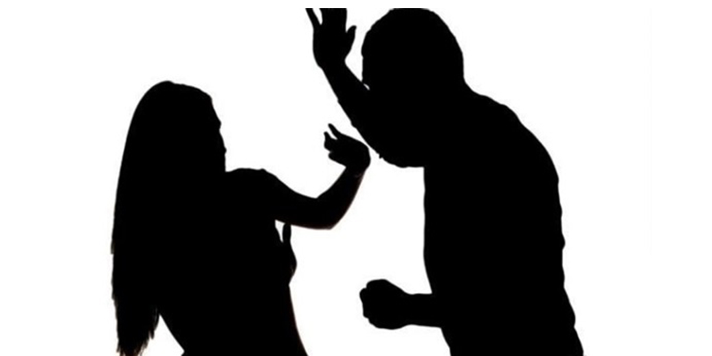 طالبة تقتل سائقاً حاول اغتصابها