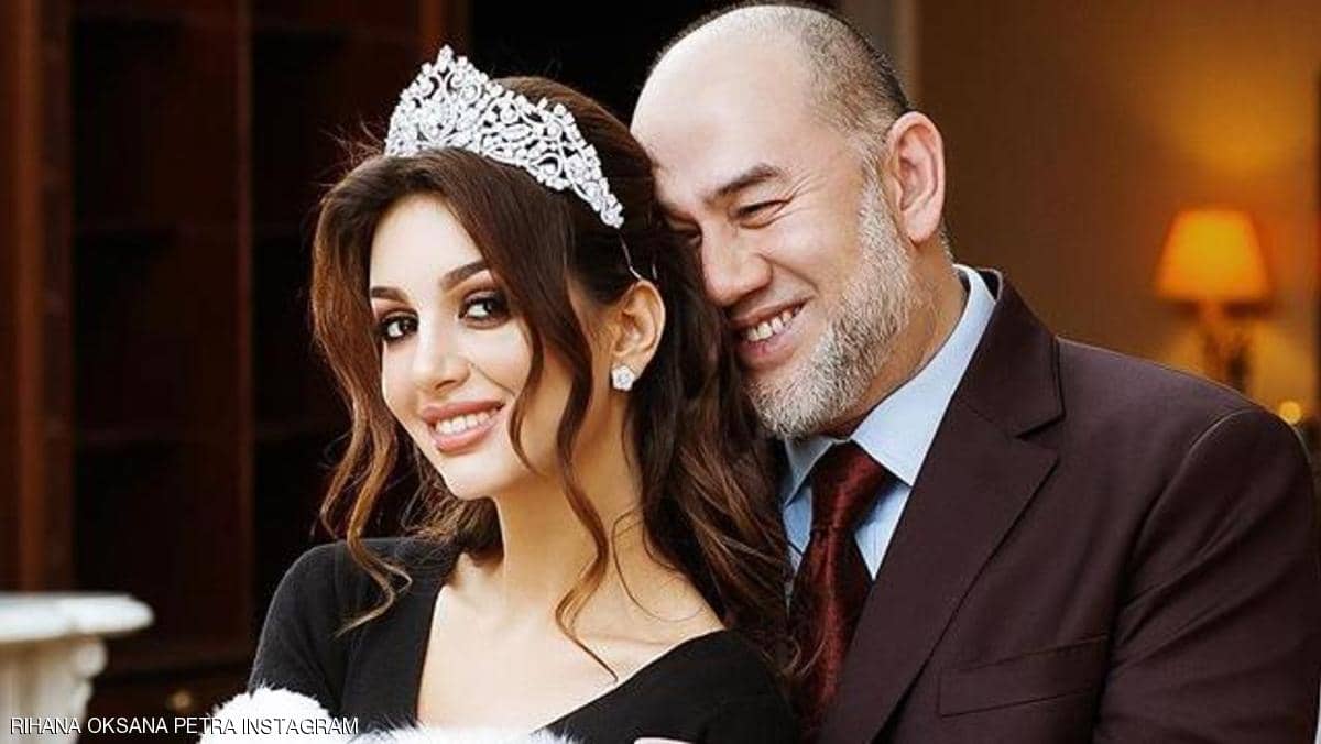 ملك ماليزيا السابق يطلق ملكة الجمال الروسية رسمياً