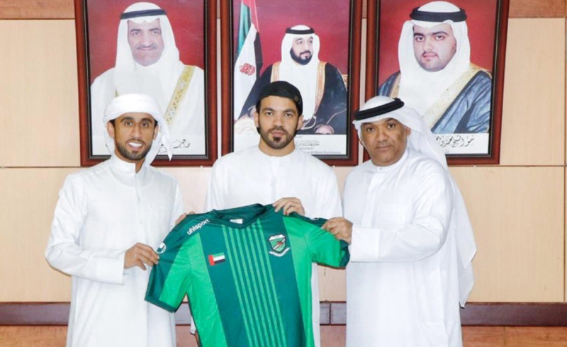 "خلال تقديم اللاعب رسمياً في العروبة | البيان"