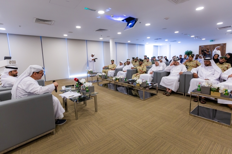 برنامج تدريبي لتوطيد العلاقة بين الأندية والجماهير