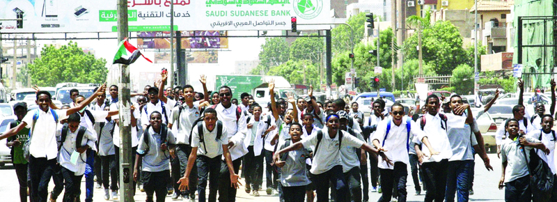 مصدر لـ«البيان »: بدء خطوات هيكلة الأجهزة الأمنية والعسكرية السودانية