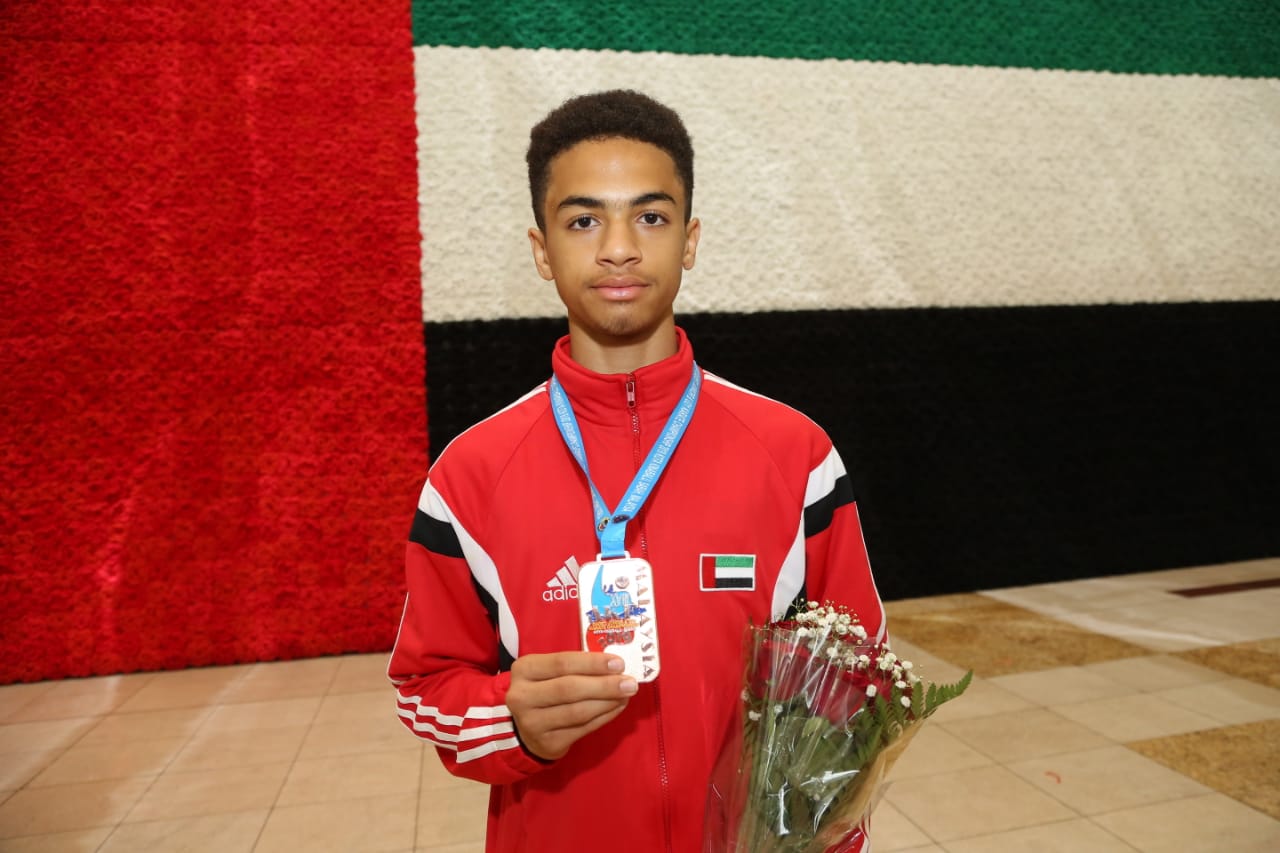 "عبدالعزيز العامري"