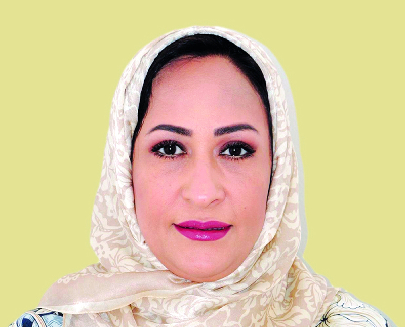 "سوسن تقوي"