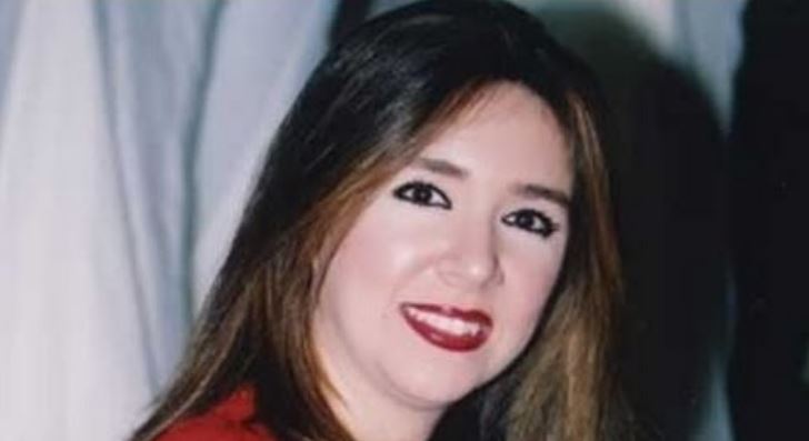 الفنانة دينا عبد الله تتعرض لحادث