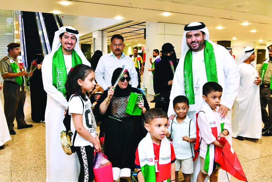 الإمارات تدشن احتفالات اليوم الوطني السعودي 89