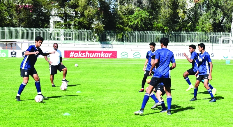 "من تدريب ناشئي الأبيض الأخير | البيان"