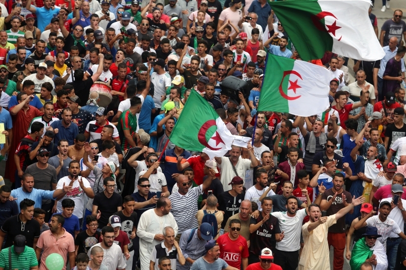 الجمعة الـ31 في الجزائر...إصرار على المطالب