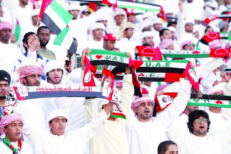 "جماهير «الأبيض» تساند المنتخب في رحلته | أرشيفية"