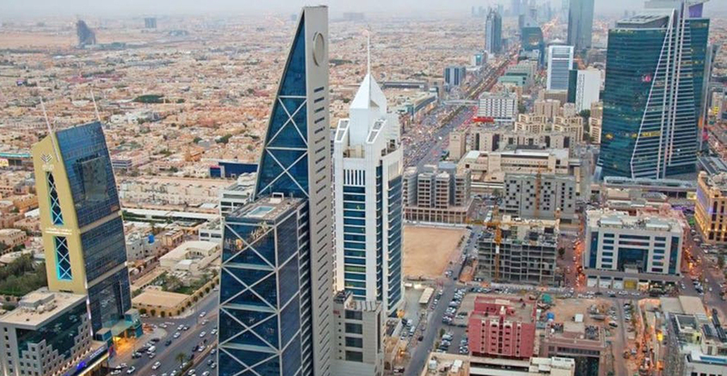 وزير المالية السعودي: نمو الناتج المحلي غير النفطي إلى 18.3 % في الربع الثاني