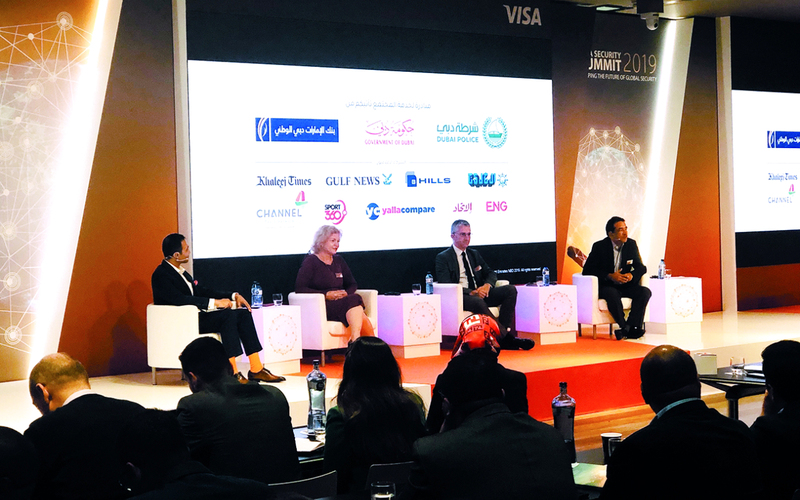 الإمارات الأولى إقليمياً في أمن المدفوعات الرقمية