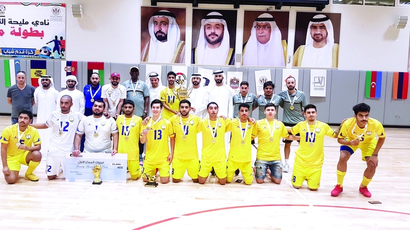 "المزروعي والمرر والحمادي مع أبطال كأس شباب الصالات | البيان"