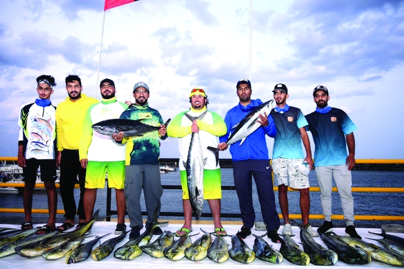 "فريق «سكمكم» يحتفل بالمركز الأول | البيان"