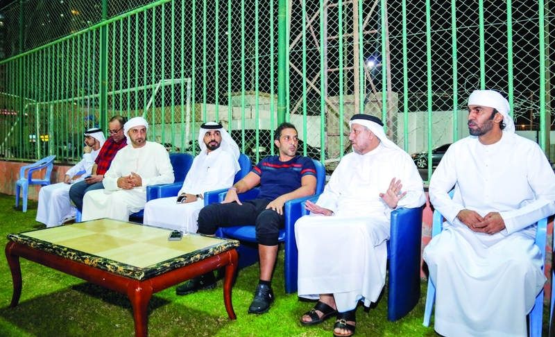 "عبد العزيز بن حميد يتابع مباراة رديف عجمان و«كواترو» بحضور خليفة الجرمن | البيان"