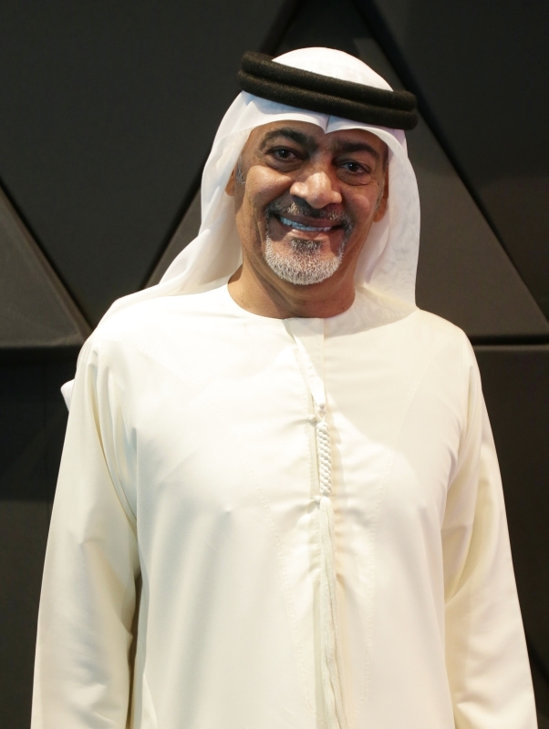 "الممثل المسرحي والتلفزيوني بلال عبد الله"