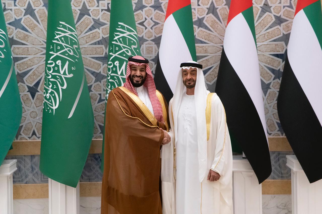 محمد بن زايد يستقبل محمد بن سلمان