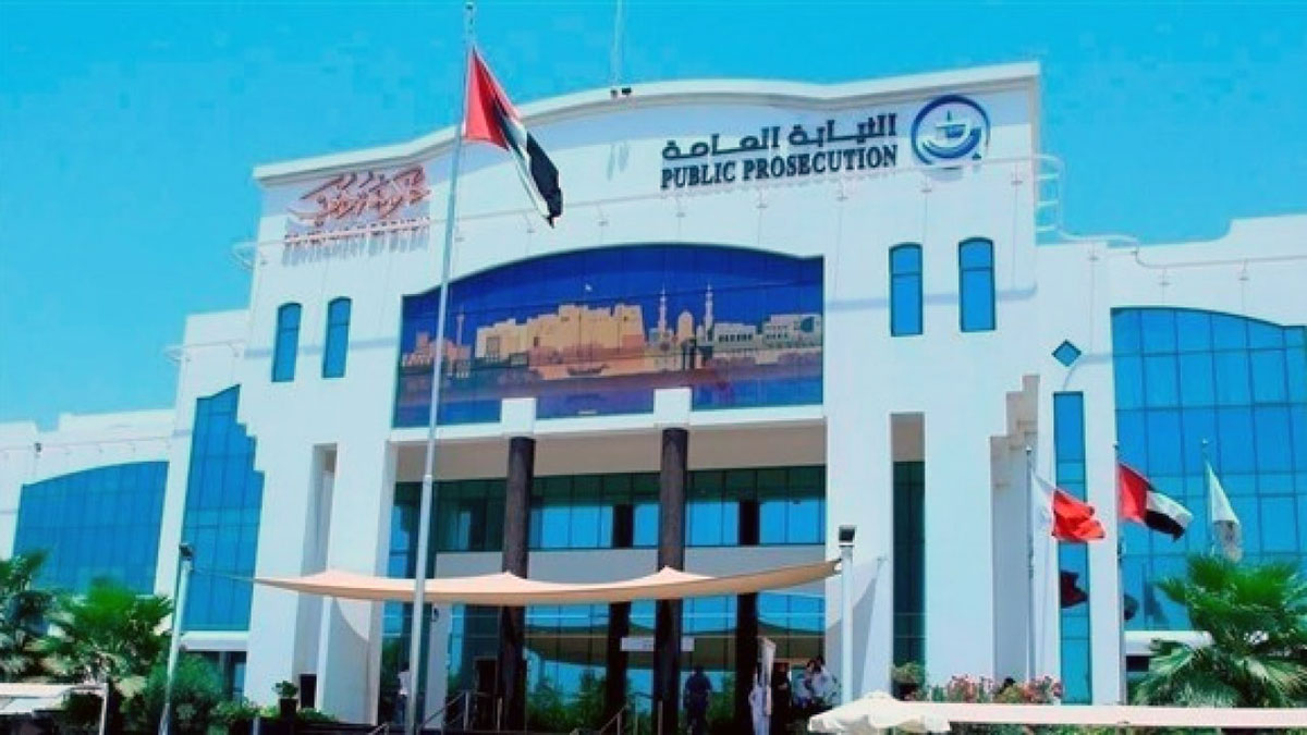 زوج يسب زوجته ويتطاول على الذات الإلهية