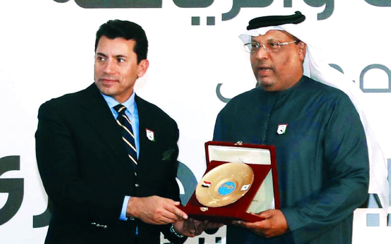 "جمعة الجنيبي مع وزير الشباب والرياضة المصري أشرف صبحي | البيان"