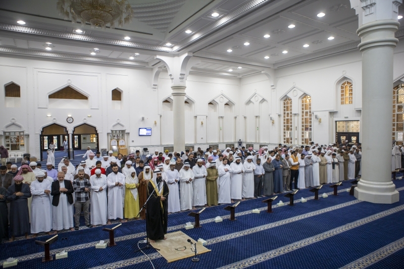 المراكز الفلكية ترصد كسوف الشمس الحلقي