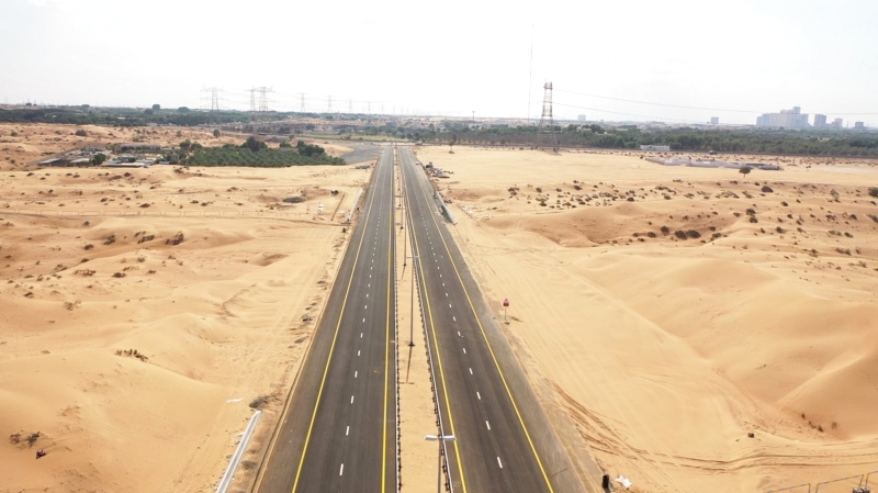 إنجاز الطرق المؤدية للمنطقة الحرة في «حمرية الشارقة» بـ70 مليون درهم