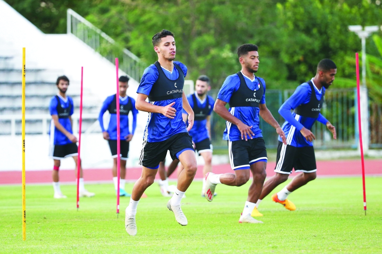 "منتخبنا جاهز لضربة البداية| البيان"
