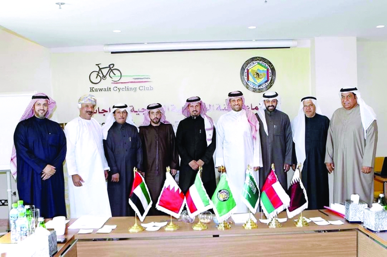 "أعضاء اللجنة التنظيمية للدراجات | البيان"