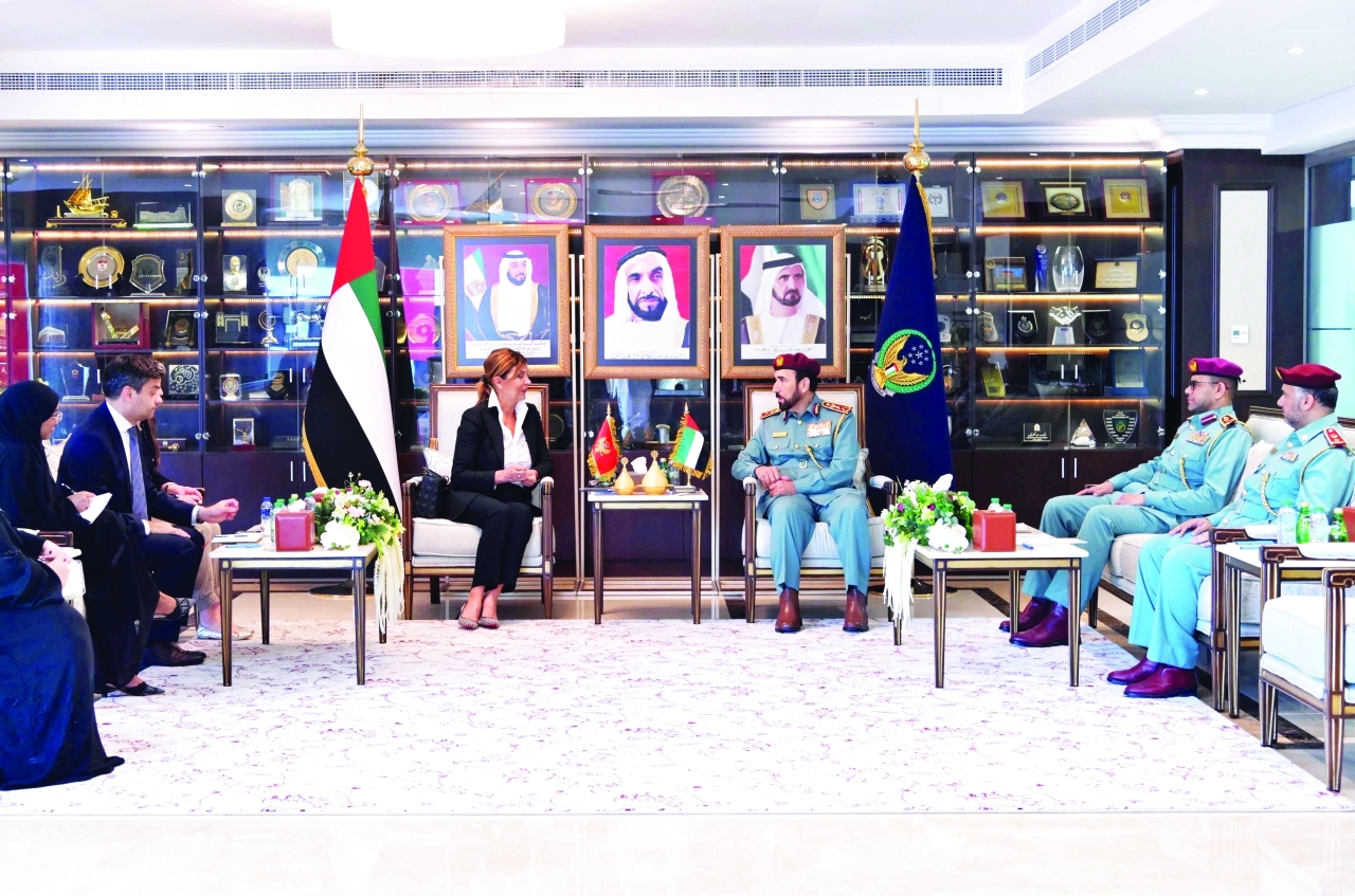 «الداخلية» تبحث التعاون مع مونتينيغرو
