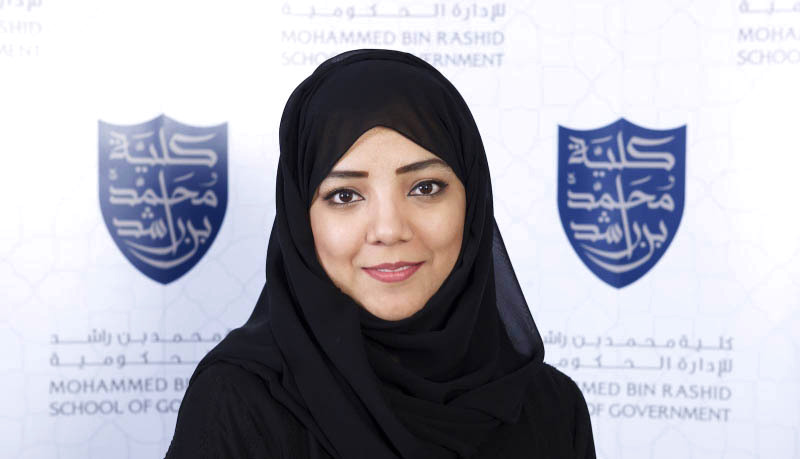 "عائشة الشامسي"