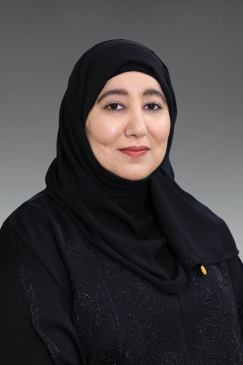 "إيمان حارب الفلاحي"