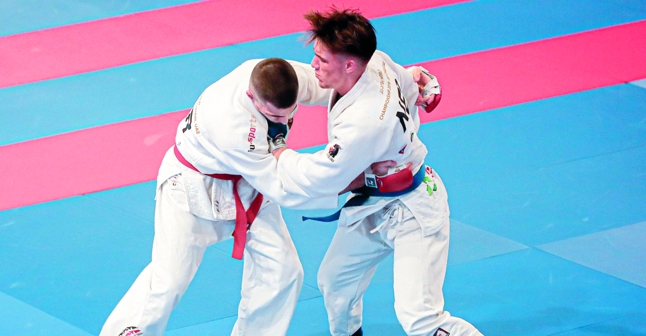 "نخبة لاعبي العالم في منافسات جولة غراند سلام أبوظبي للجوجيتسو | البيان"