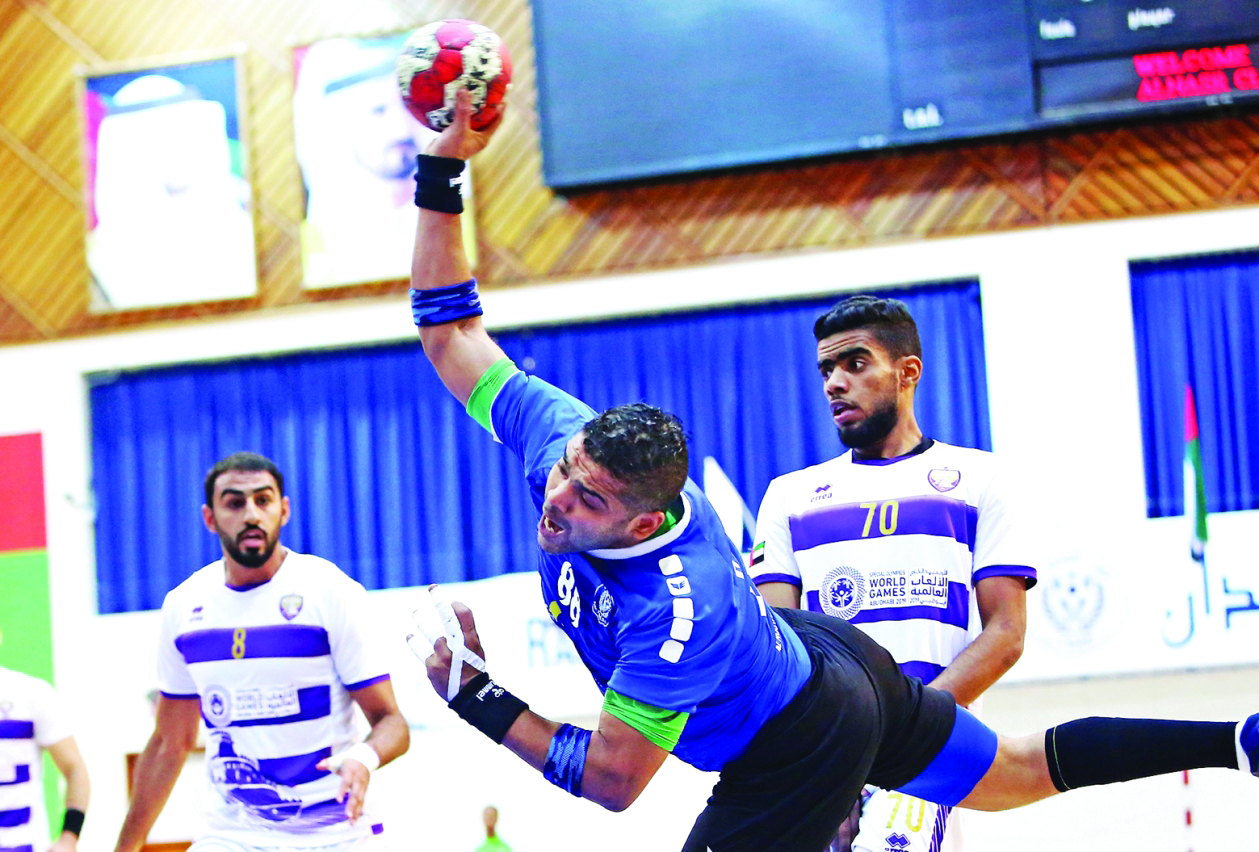 "جانب من مباريات العين | تصوير - غلام كاركر"