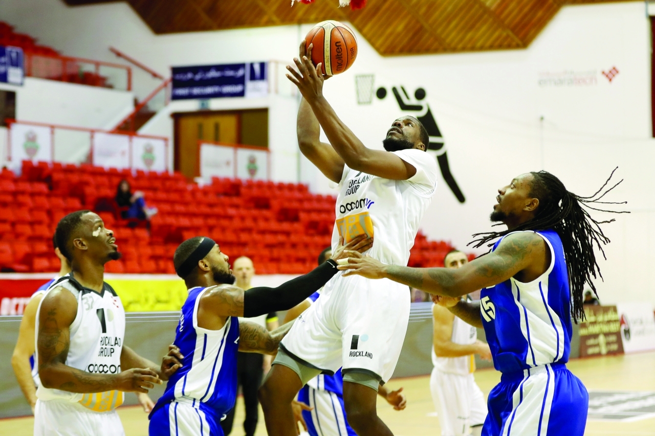 "من مباريات «دولية دبي»"