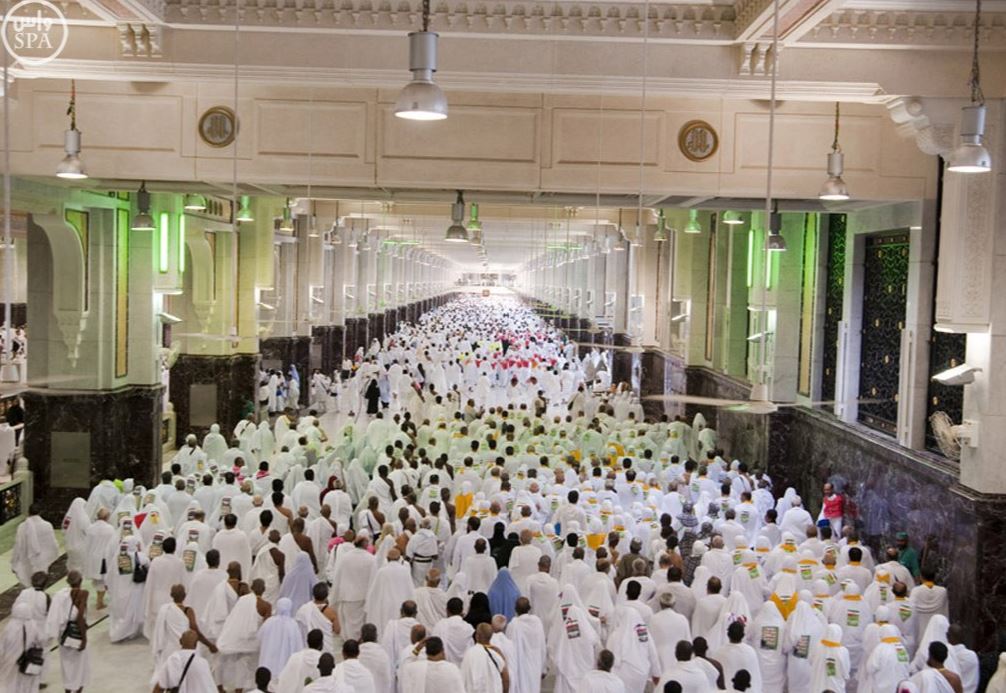 السعودية .. استعداد استثنائي لغلق الأبواب في وجه كورونا
