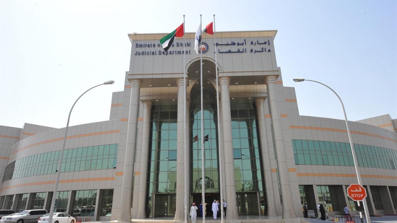 "جنح أبوظبي" تصدر أحكامها بحق المتهمين بسب وقذف وسيم يوسف