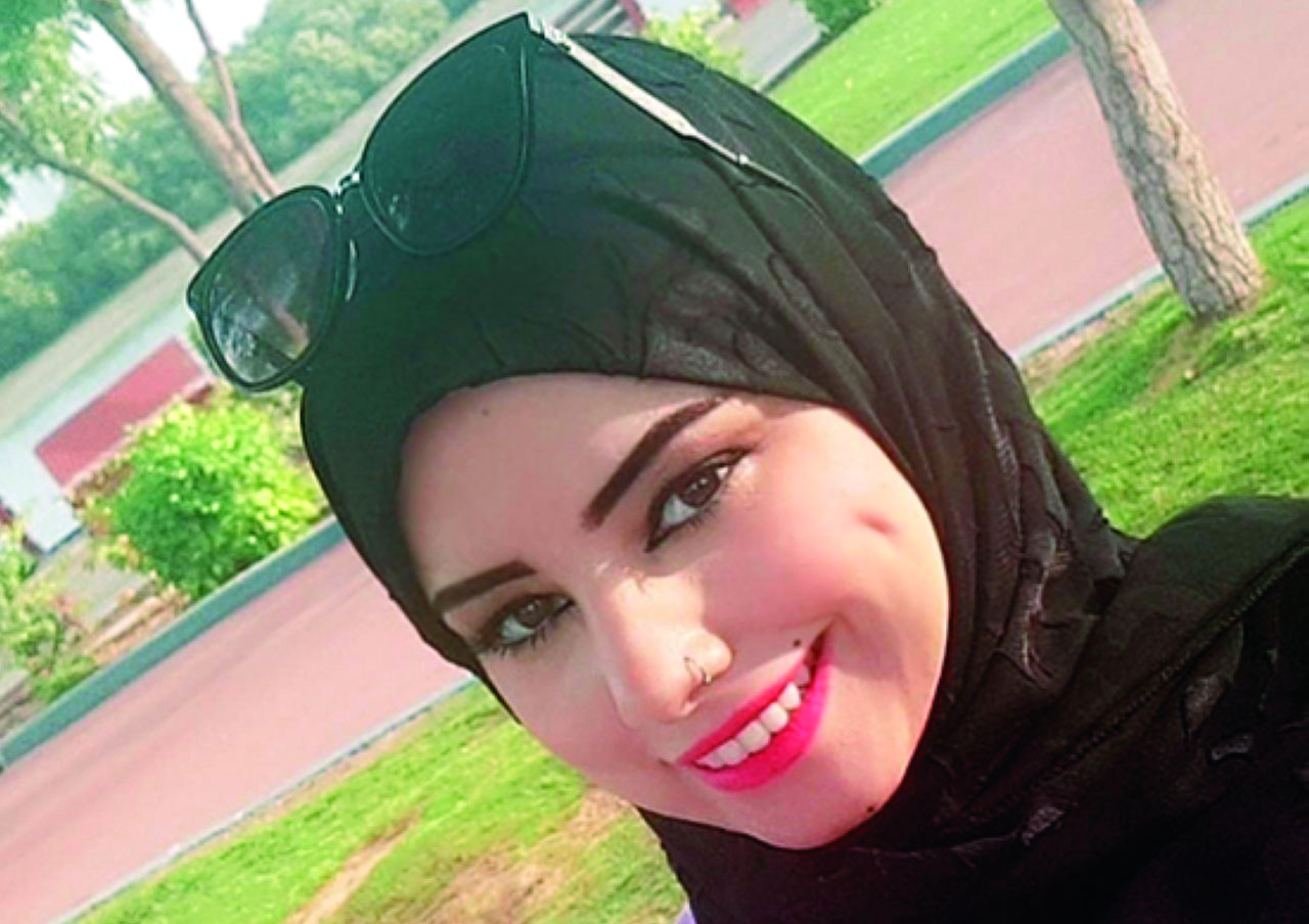 "نهال شهاب"