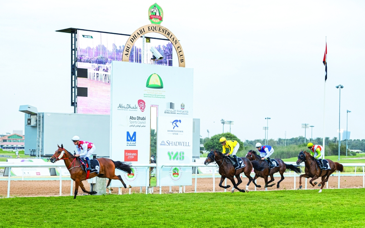 "«بسمة» تتقدم بقوة وبفارق كبير للفوز بسباق التاج الثلاثي العربي | تصوير: أحمد بدوان"