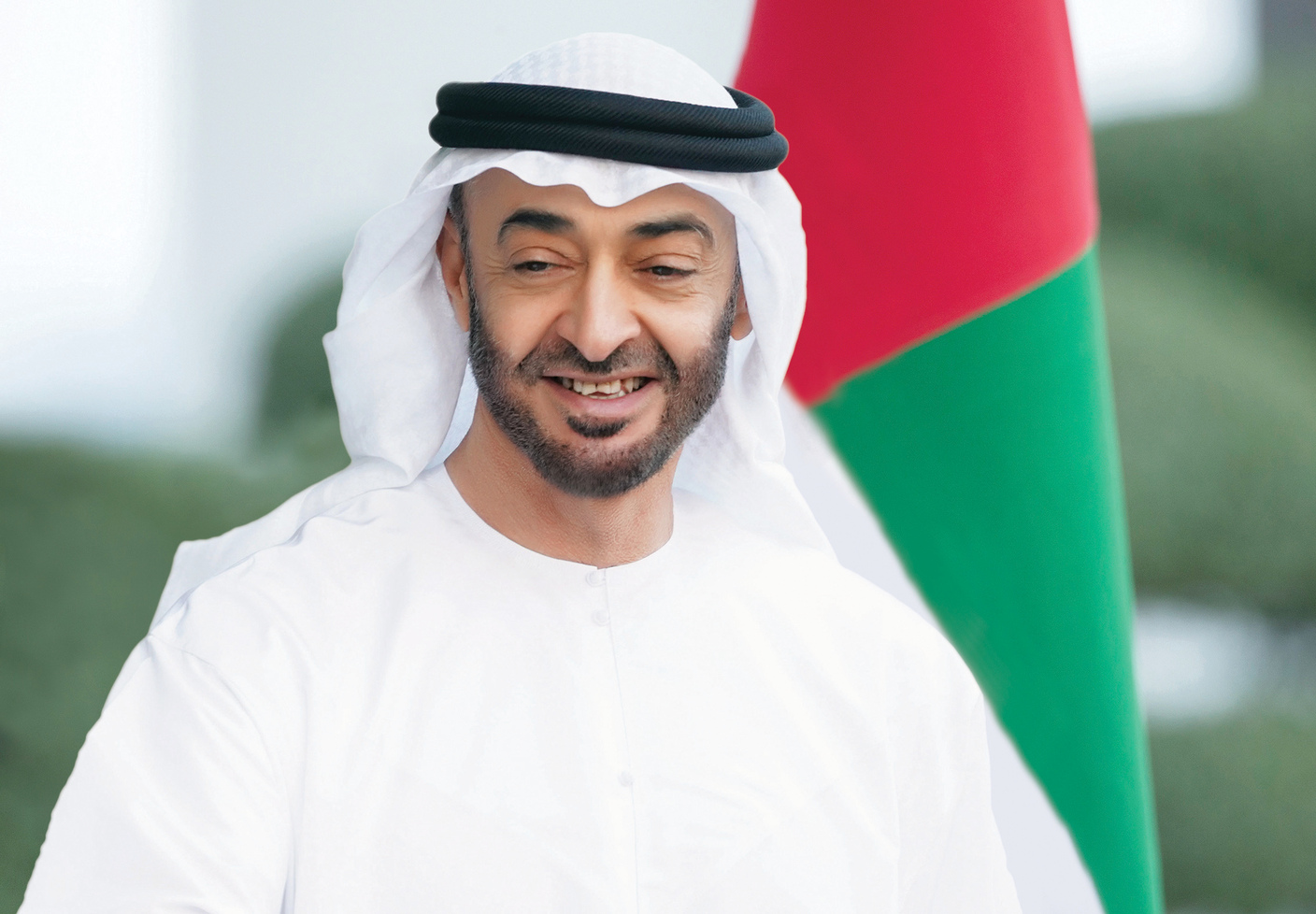 محمد بن زايد: واثقون في قدرة الإمـارات على تجاوز الأزمة