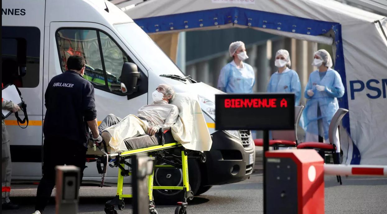 وفاة 884 شخصا بكورونا في دور رعاية المسنين بفرنسا