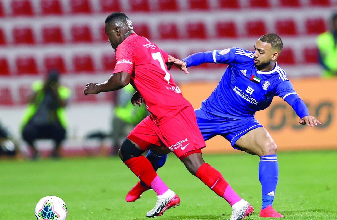 "من مباراة شباب الأهلي والنصر | البيان"