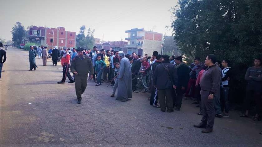 الشرطة المصرية تلجأ للغاز المسيل للدموع لدفن طبيبة توفيت بكورونا