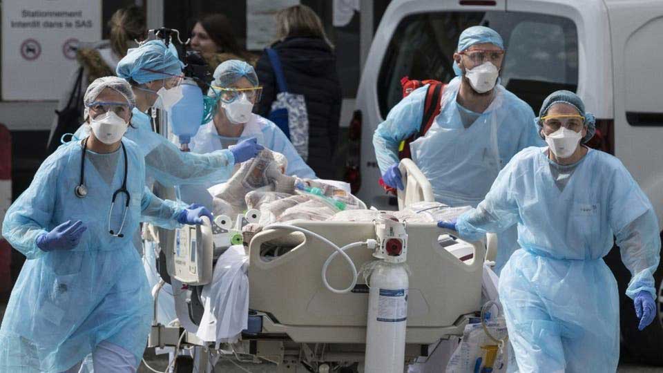 761 وفاة جديدة بفيروس كورونا في فرنسا