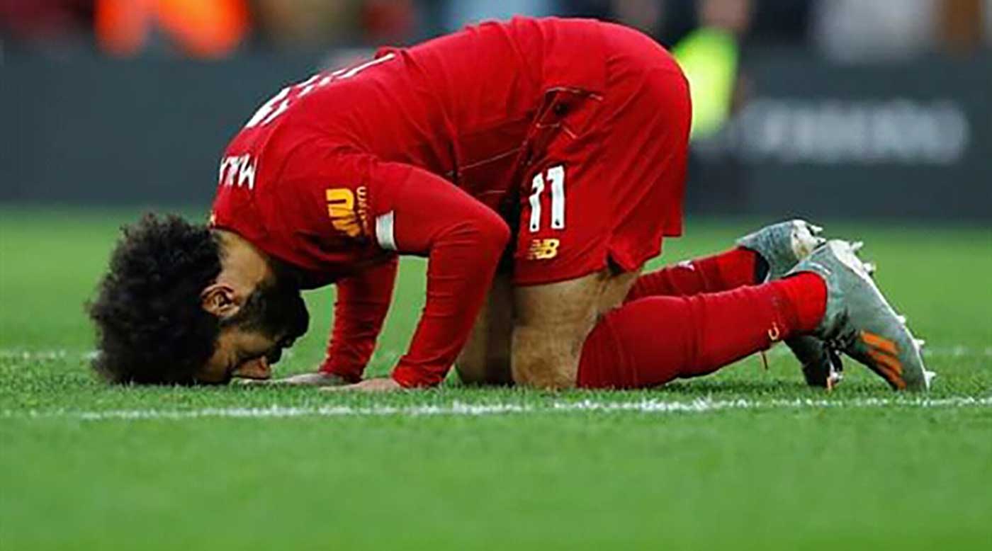 محمد صلاح يعزّي في ضحايا هجوم سيناء الإرهابي