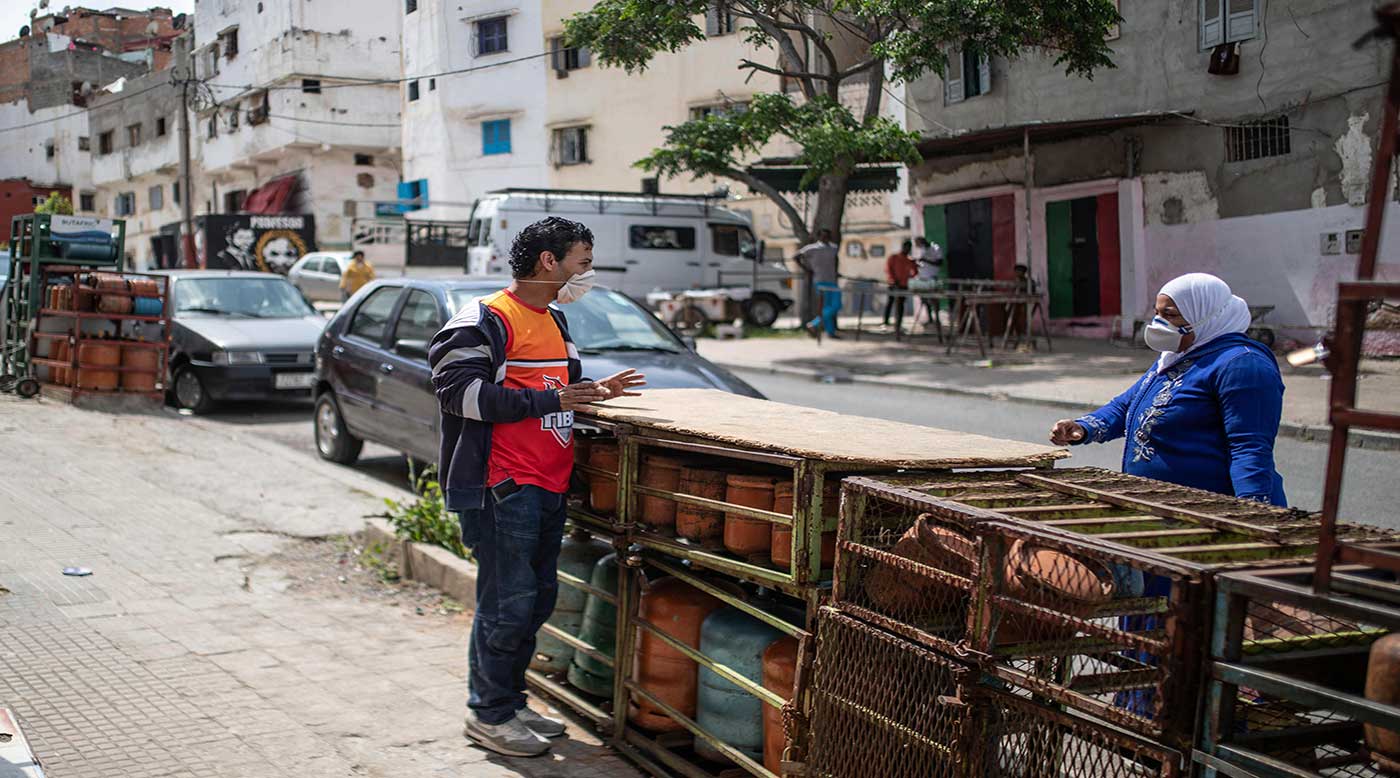 ارتفاع الإصابات بكورونا في المغرب إلى 4903 والجزائر تعيد "الإغلاق"